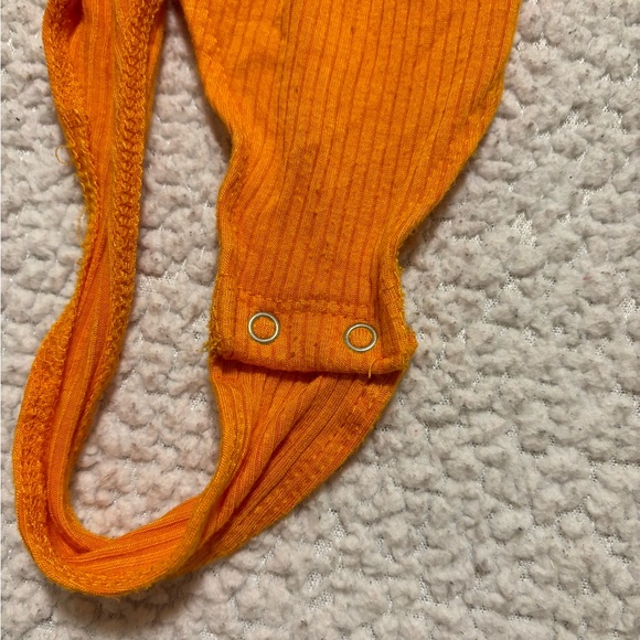 🩷Garage Ribbed Bodysuit - Picture 8 of 16